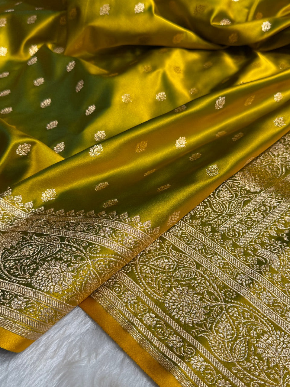 Mehandi Booti Pattern Satin Katan Silk Saree SK53