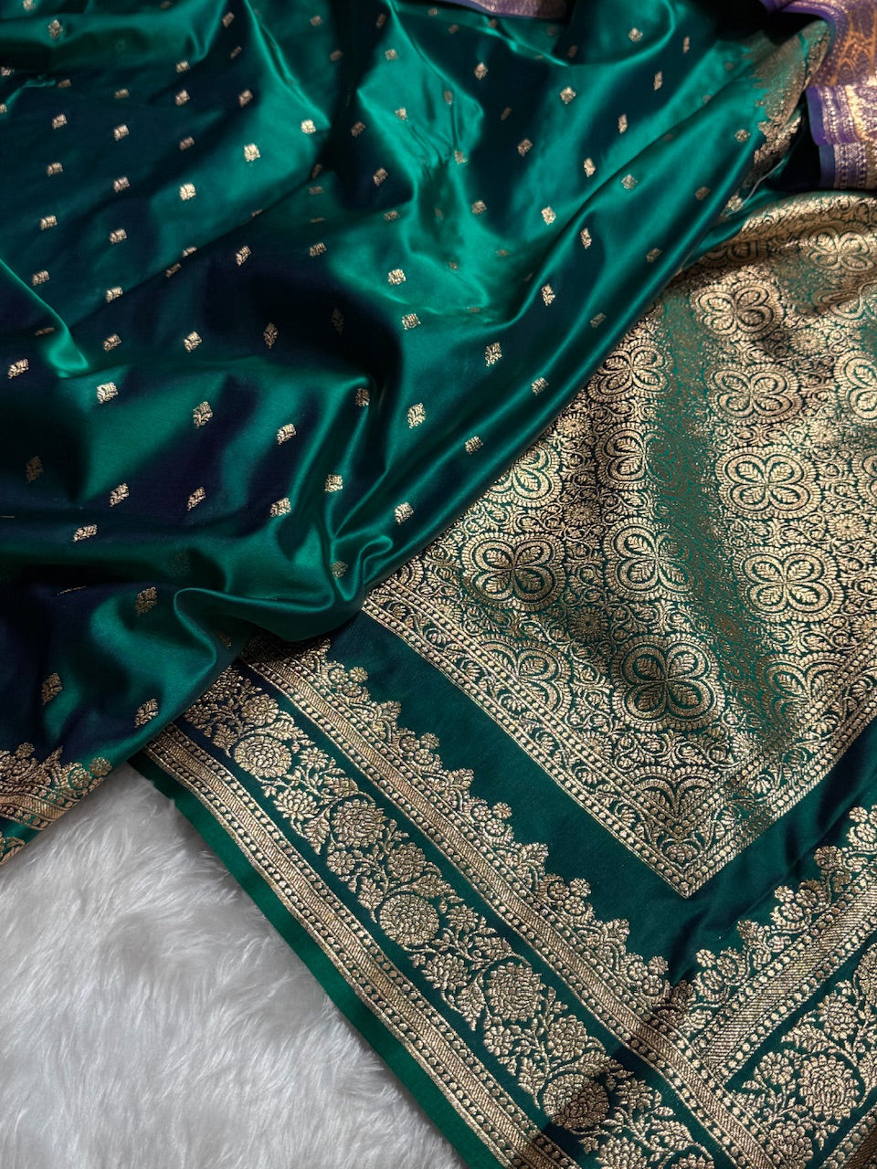 Peacock Green Booti Pattern Satin Katan Silk Saree SK51