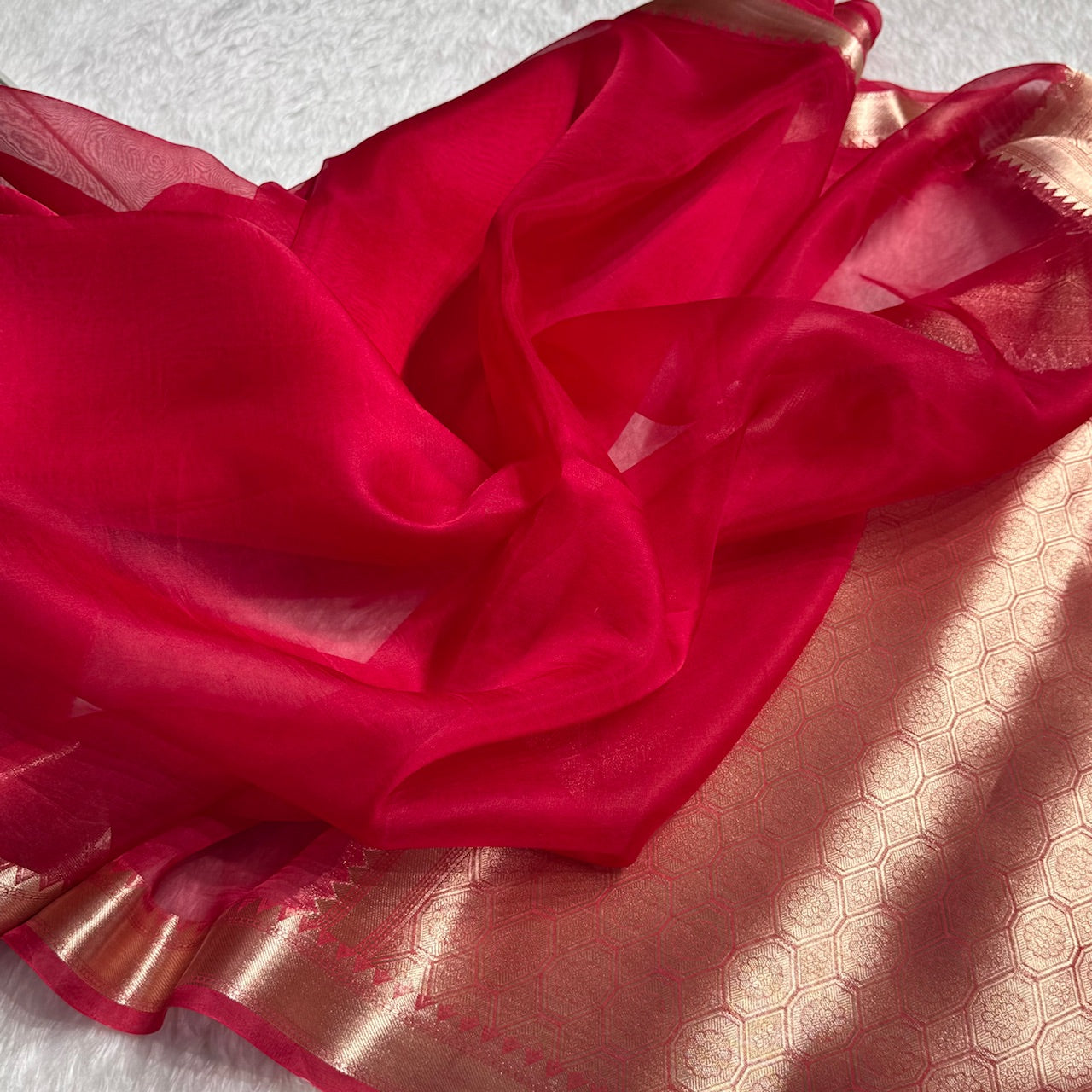 Pure Organza Blud Red Banarasi Silk Saree