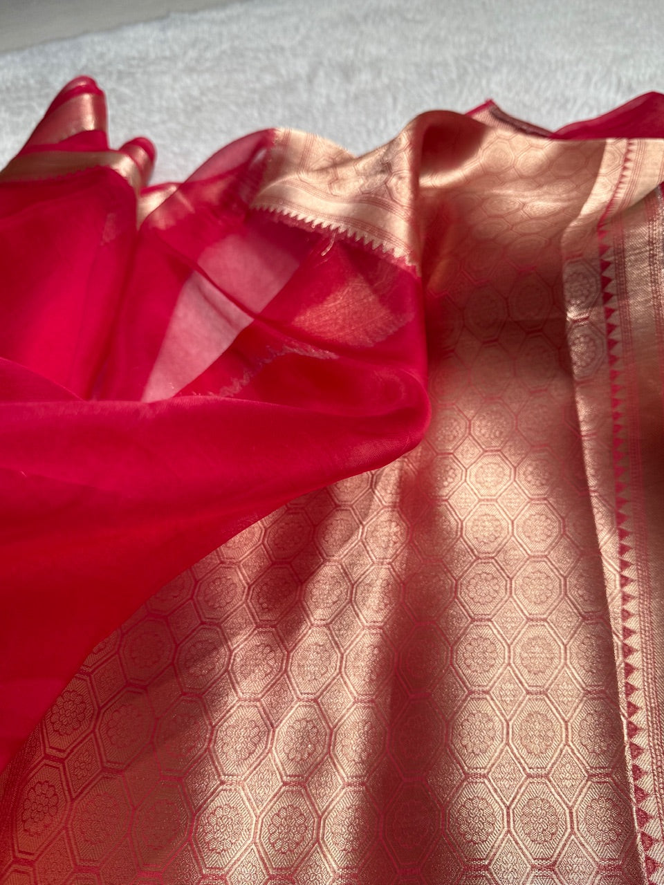 Pure Organza Blud Red Banarasi Silk Saree