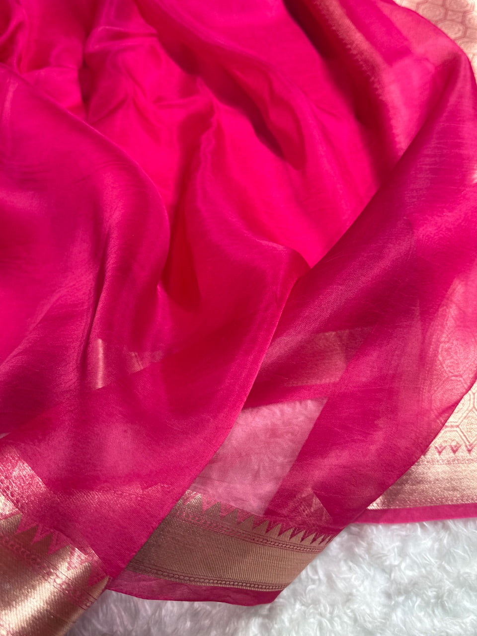 Pure Organza Dark Pink Banarasi Silk Saree