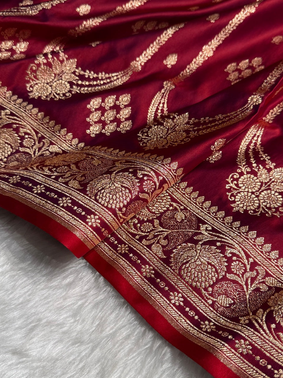 Maroon Floral Boota Pattern Satin Katan Silk saree SK39