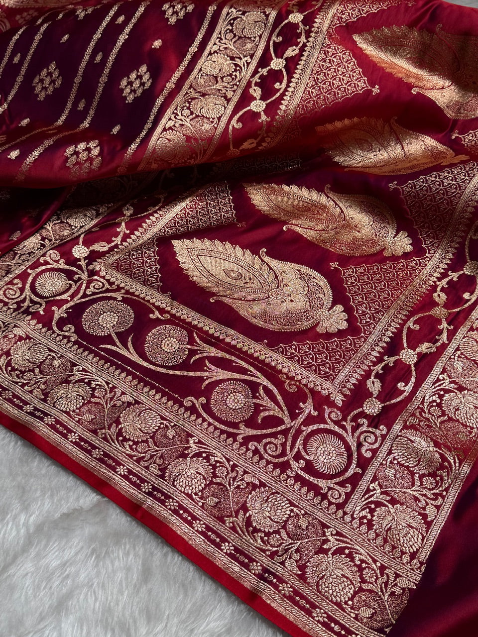 Maroon Floral Boota Pattern Satin Katan Silk saree SK39