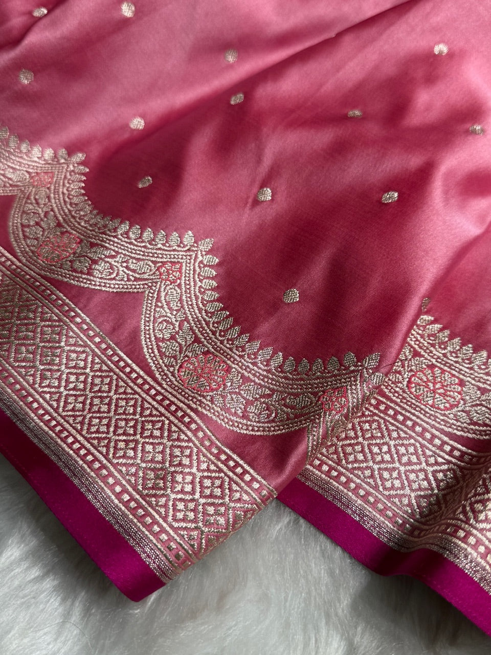 Baby Pink Shades Scallop Motif Booti Mashru Silk Saree