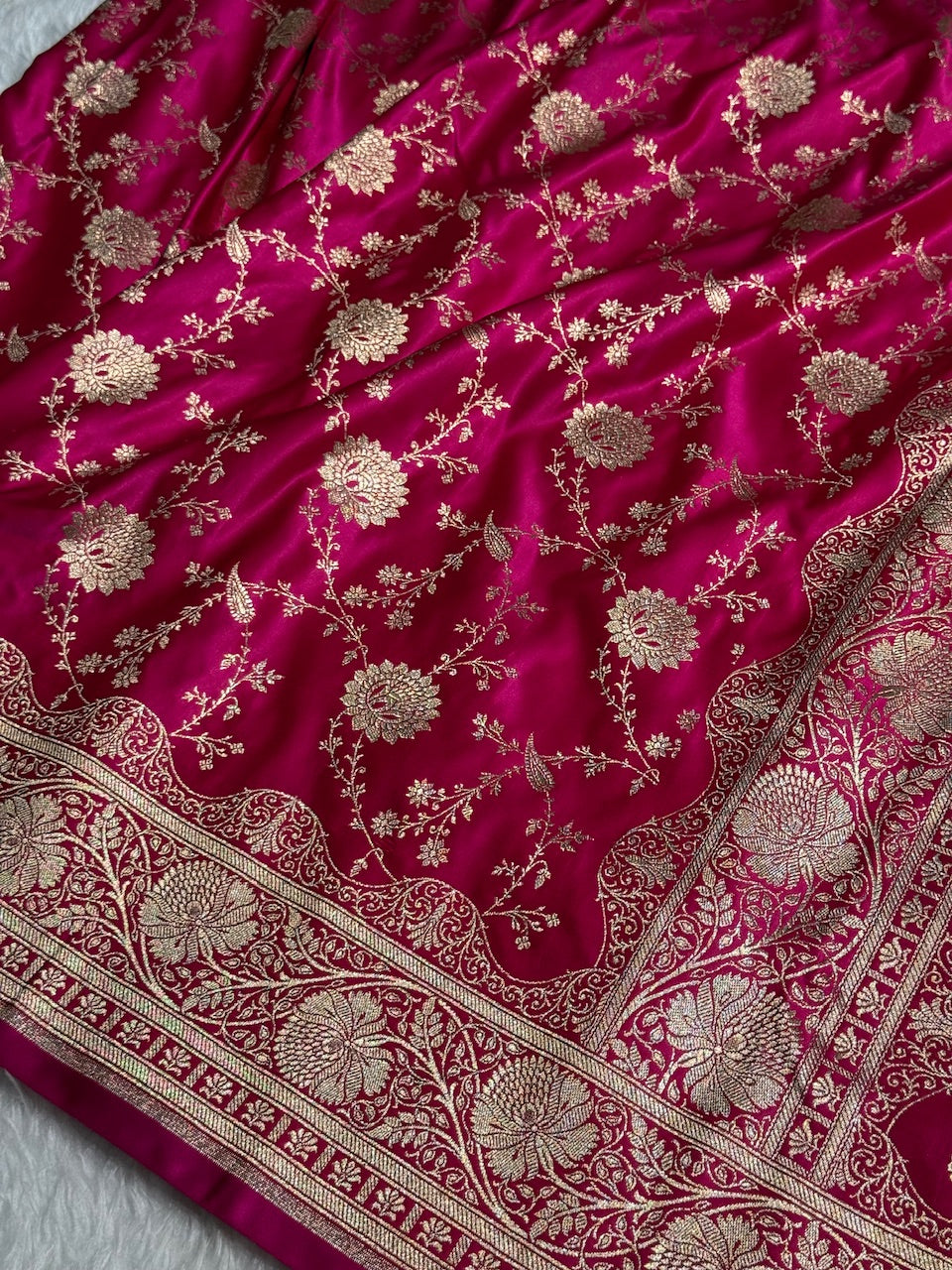 Redish Pink Banarasi Jaal Katan Silk Saree