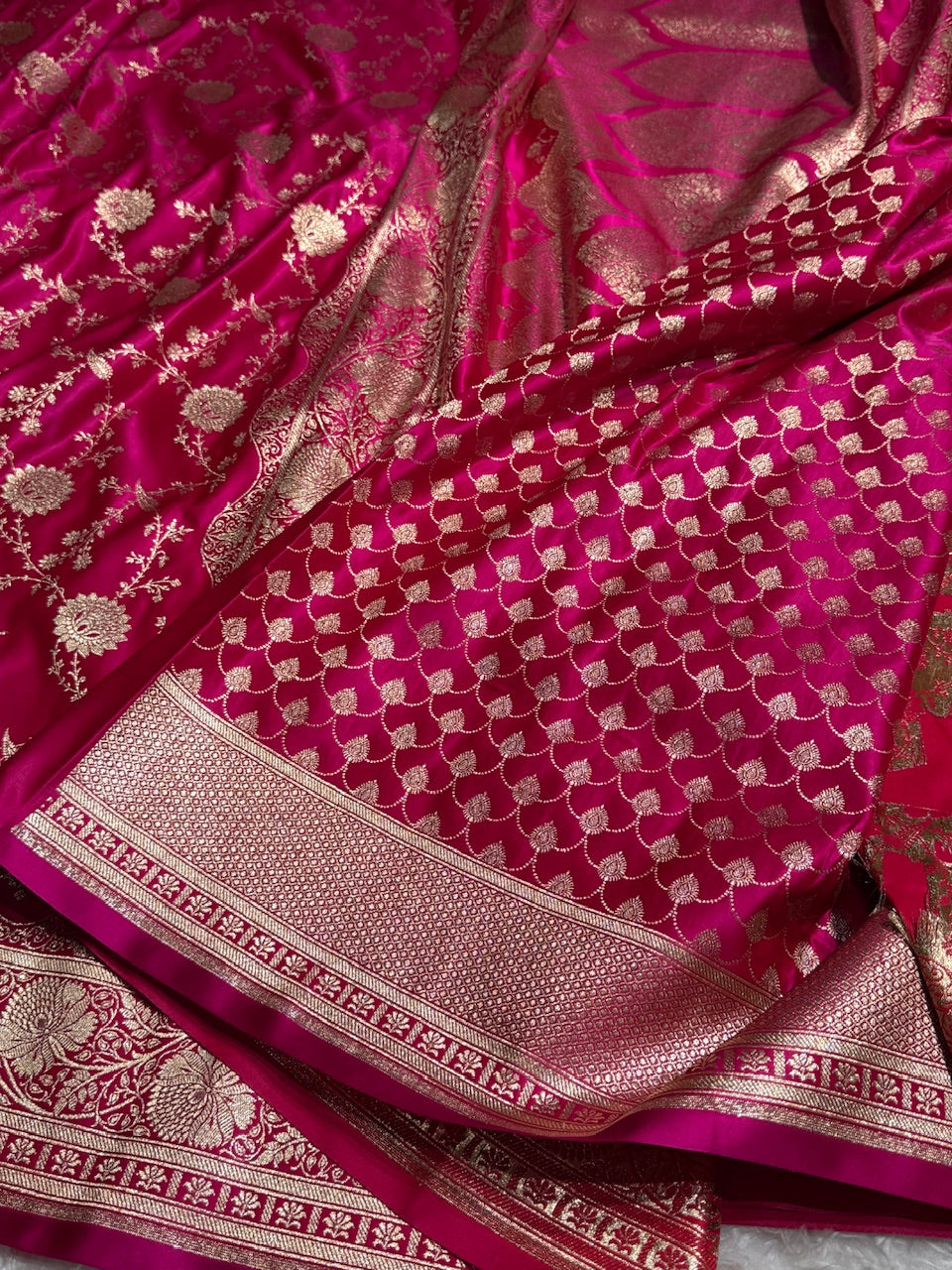 Redish Pink Banarasi Jaal Katan Silk Saree