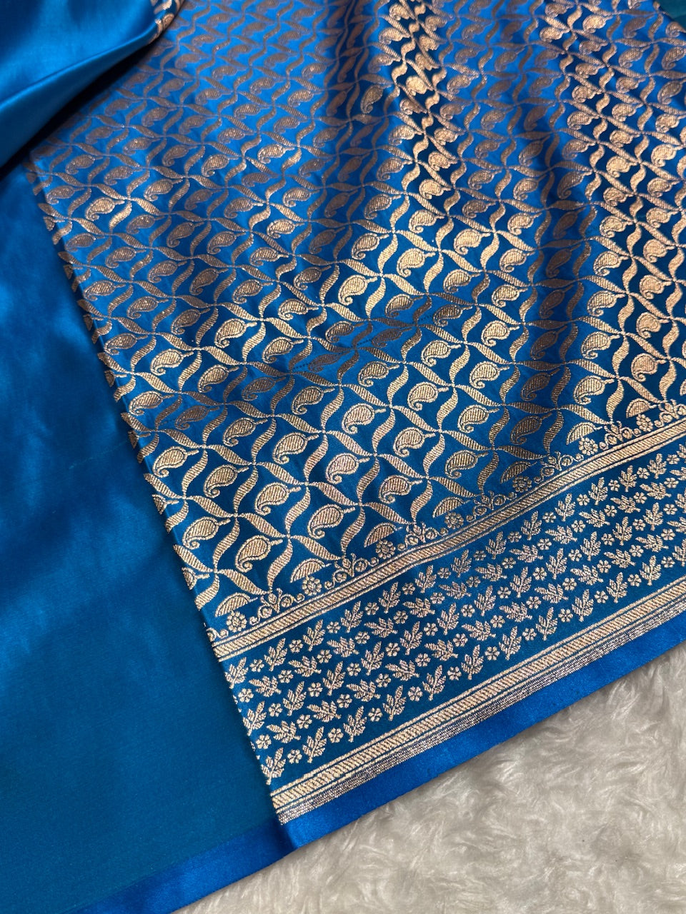Midnight Blue Banarasi Boota Katan Silk Saree