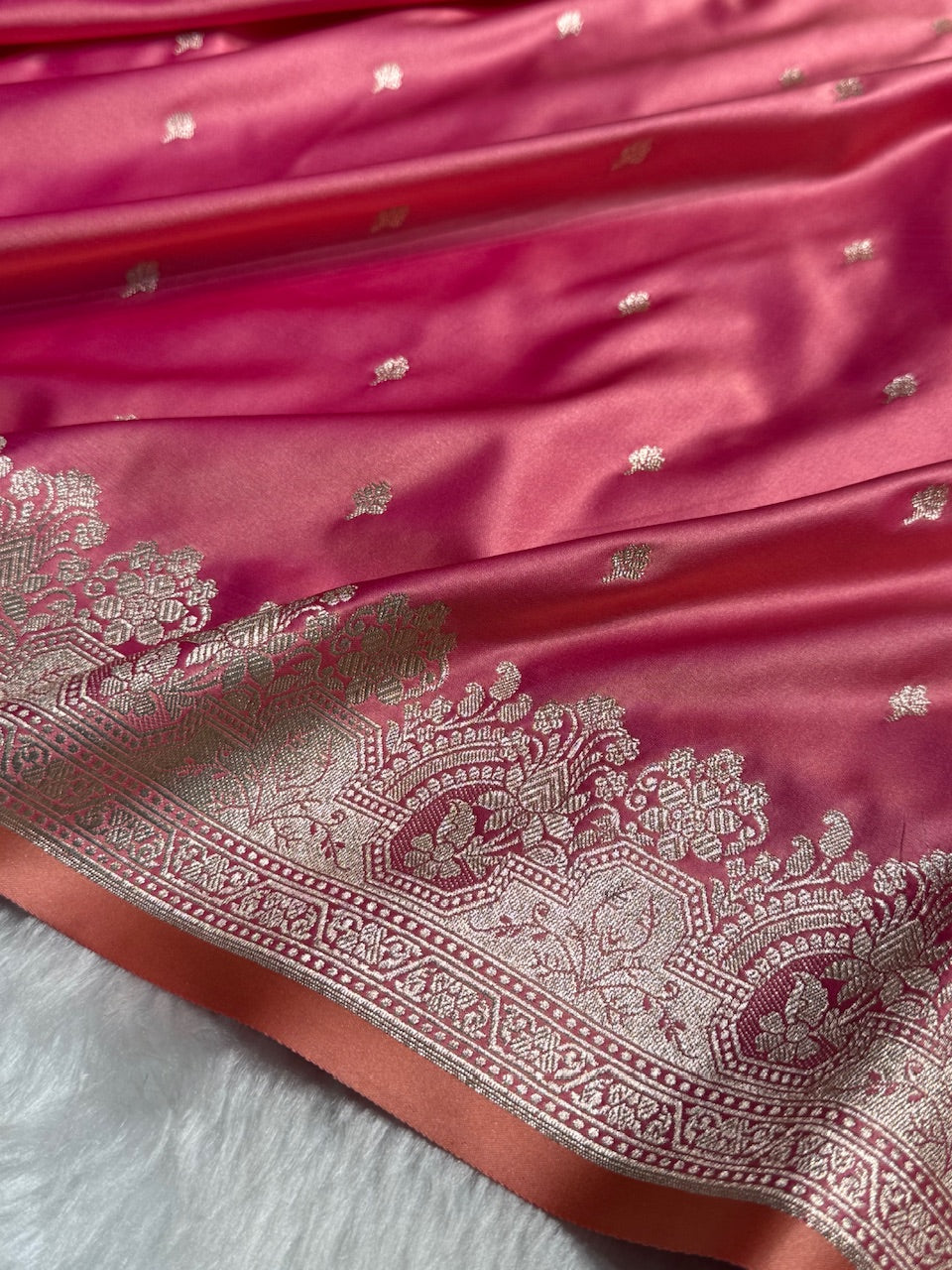 Baby Pink Shades Motif Booti Mashru Silk Saree