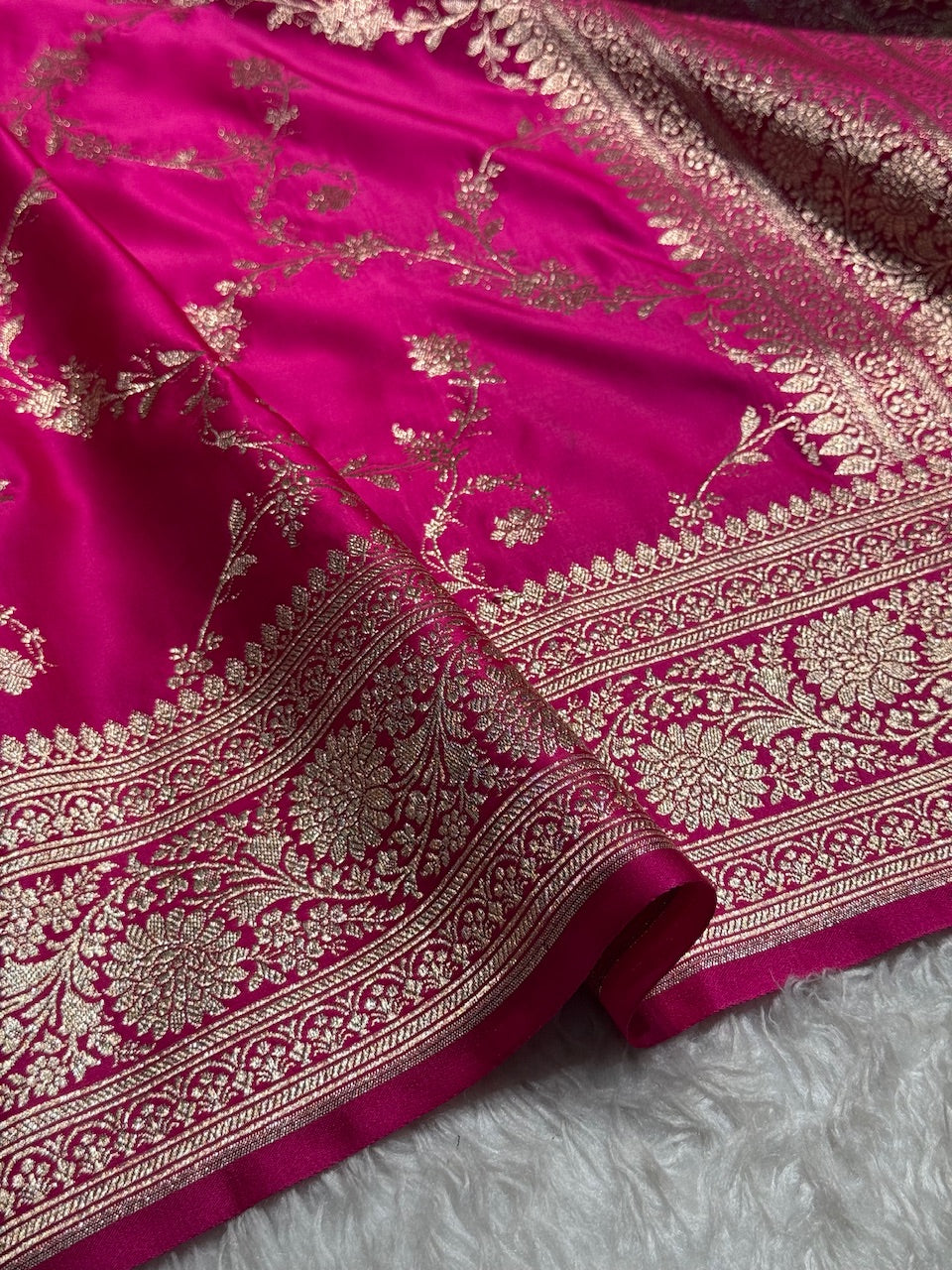 Pink Banarasi Jaal Katan Silk Saree
