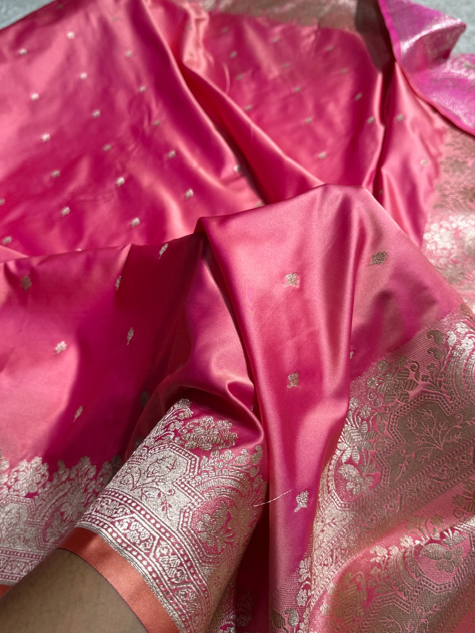 Baby Pink Shades Motif Booti Mashru Silk Saree