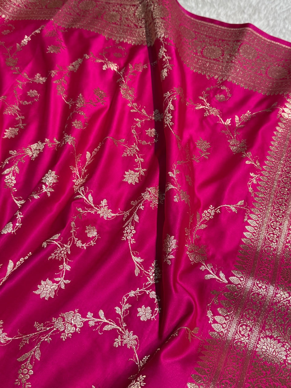 Pink Banarasi Jaal Katan Silk Saree