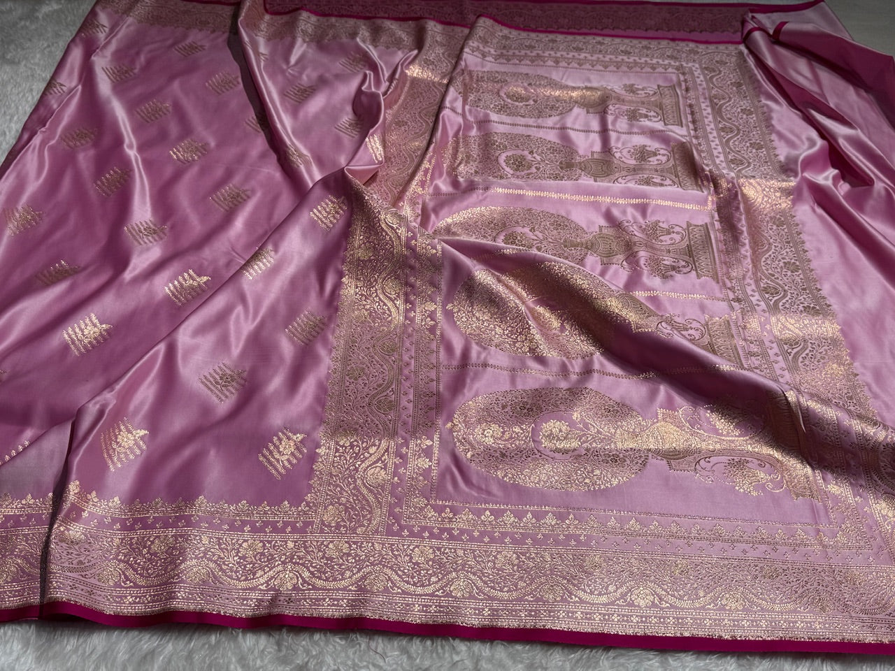 Light Lavender Banarasi Boota Katan Silk Saree