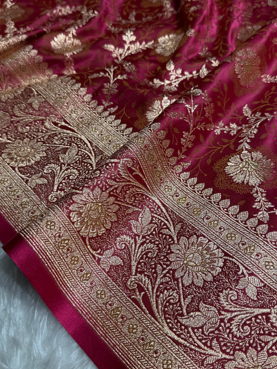 Dusty Pink Tanchoi Katan Jaal Silk Saree SKTM05