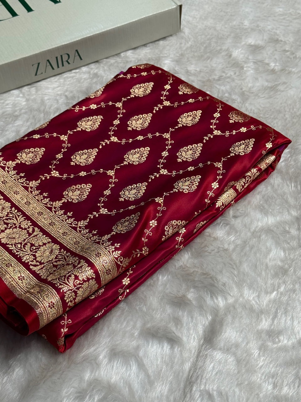 Magnetic Red Floral Jaal Pattern Satin Katan Silk saree SK42