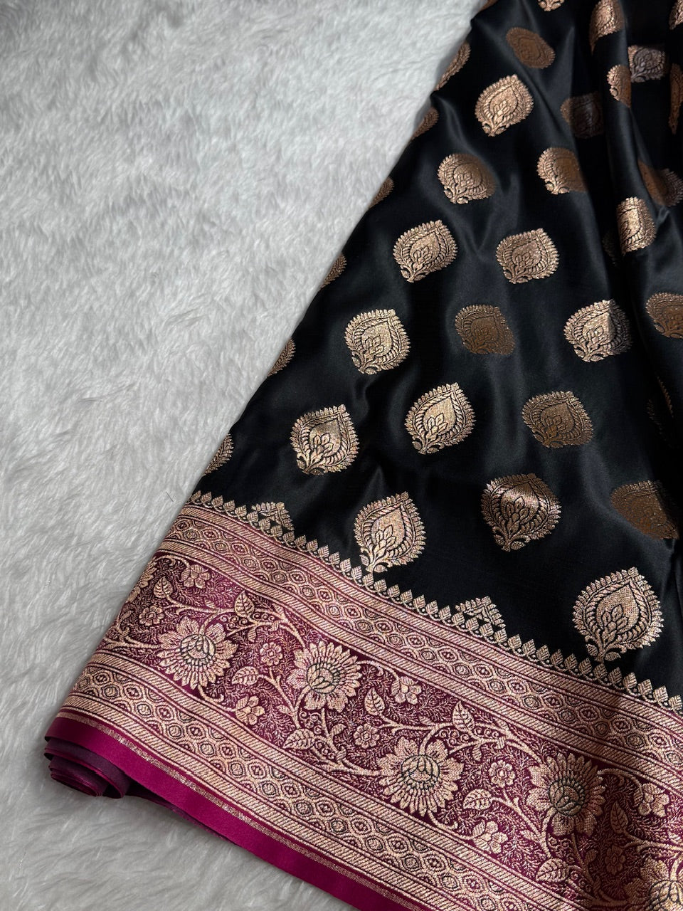 Black Banarasi Boota Katan Silk Saree