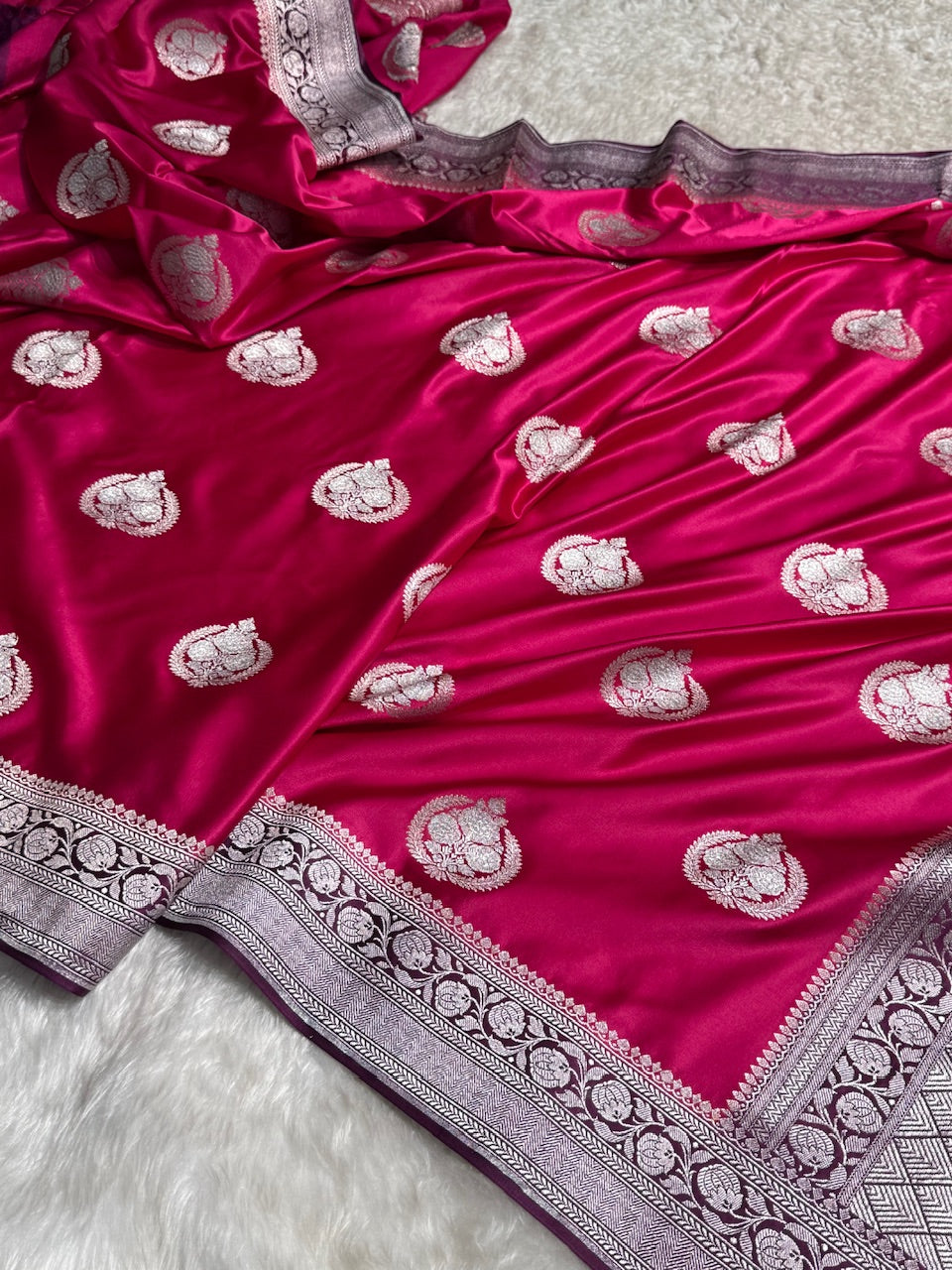 Rani Minakari Boota Mashru Silk Saree