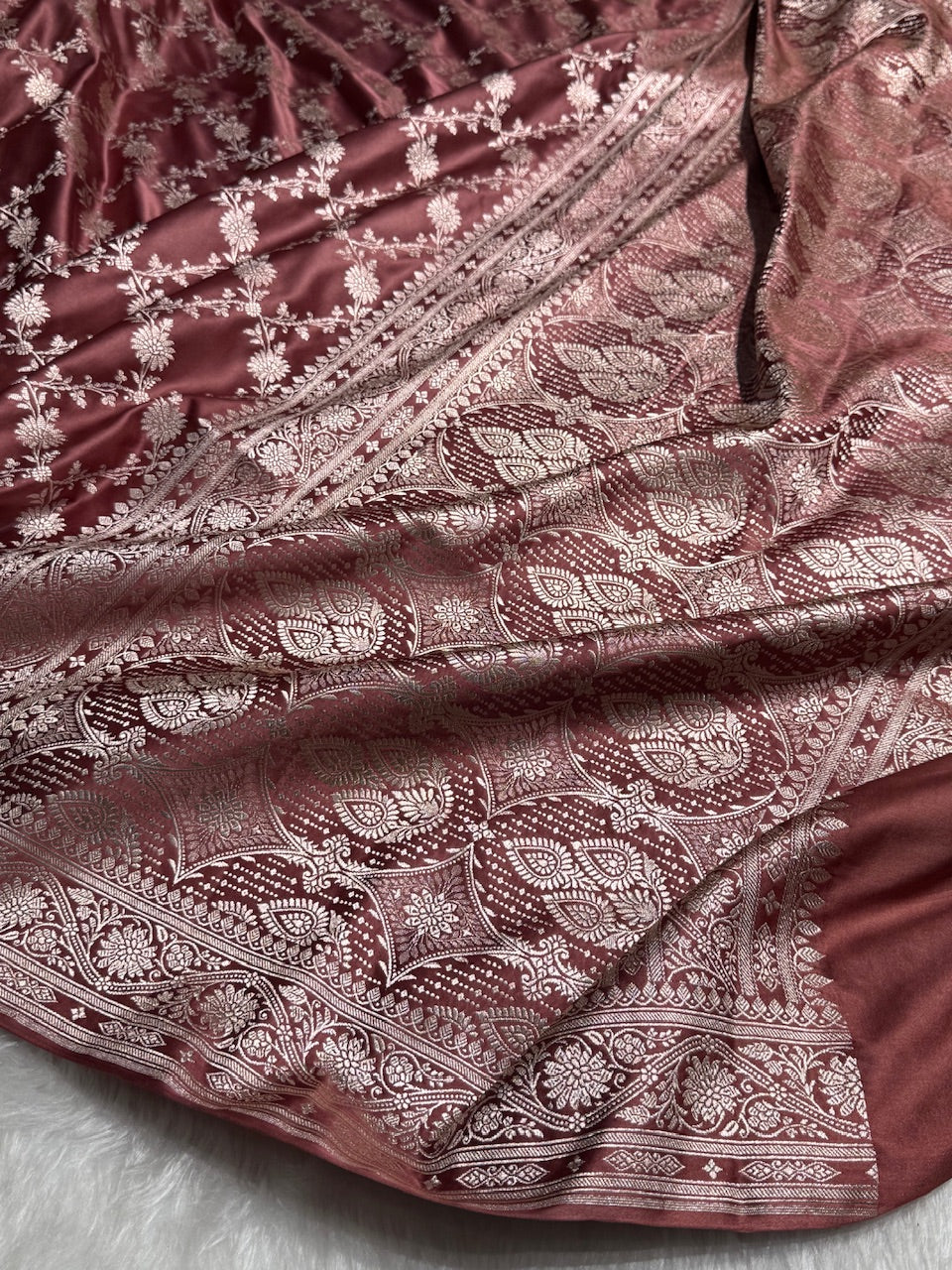 Peach Shades Floral Jaal Mashru Silk Saree