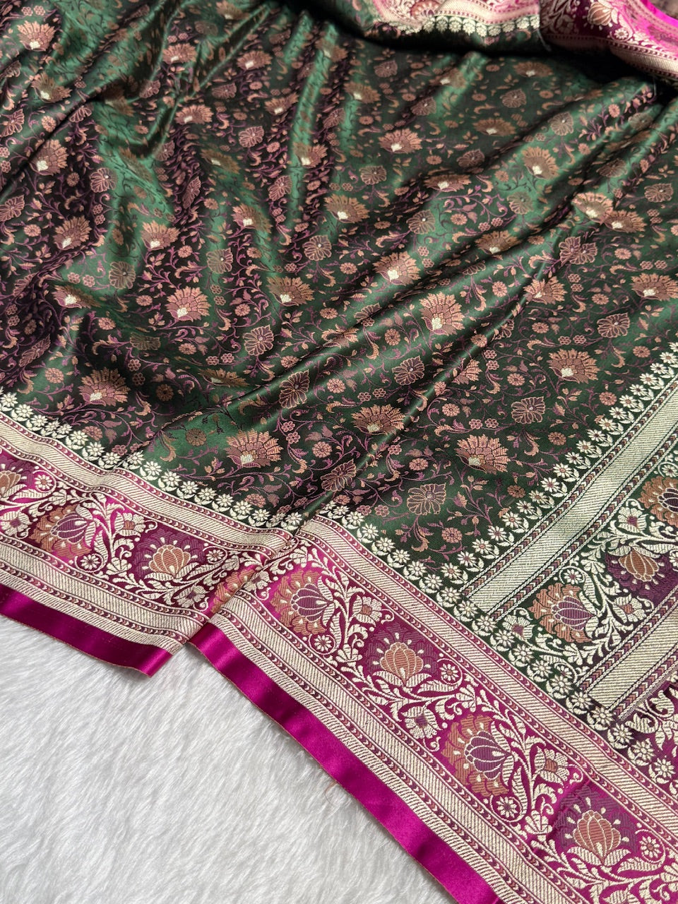 Black - Rani Contrast Jamawar Tanchoi Jaal Katan Silk Saree SKTM-18