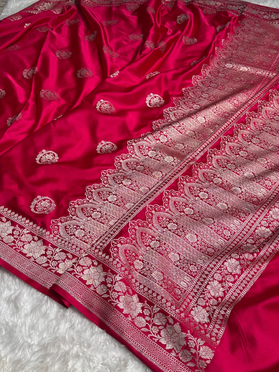 Ruby Pink Boota Mashru Silk Saree