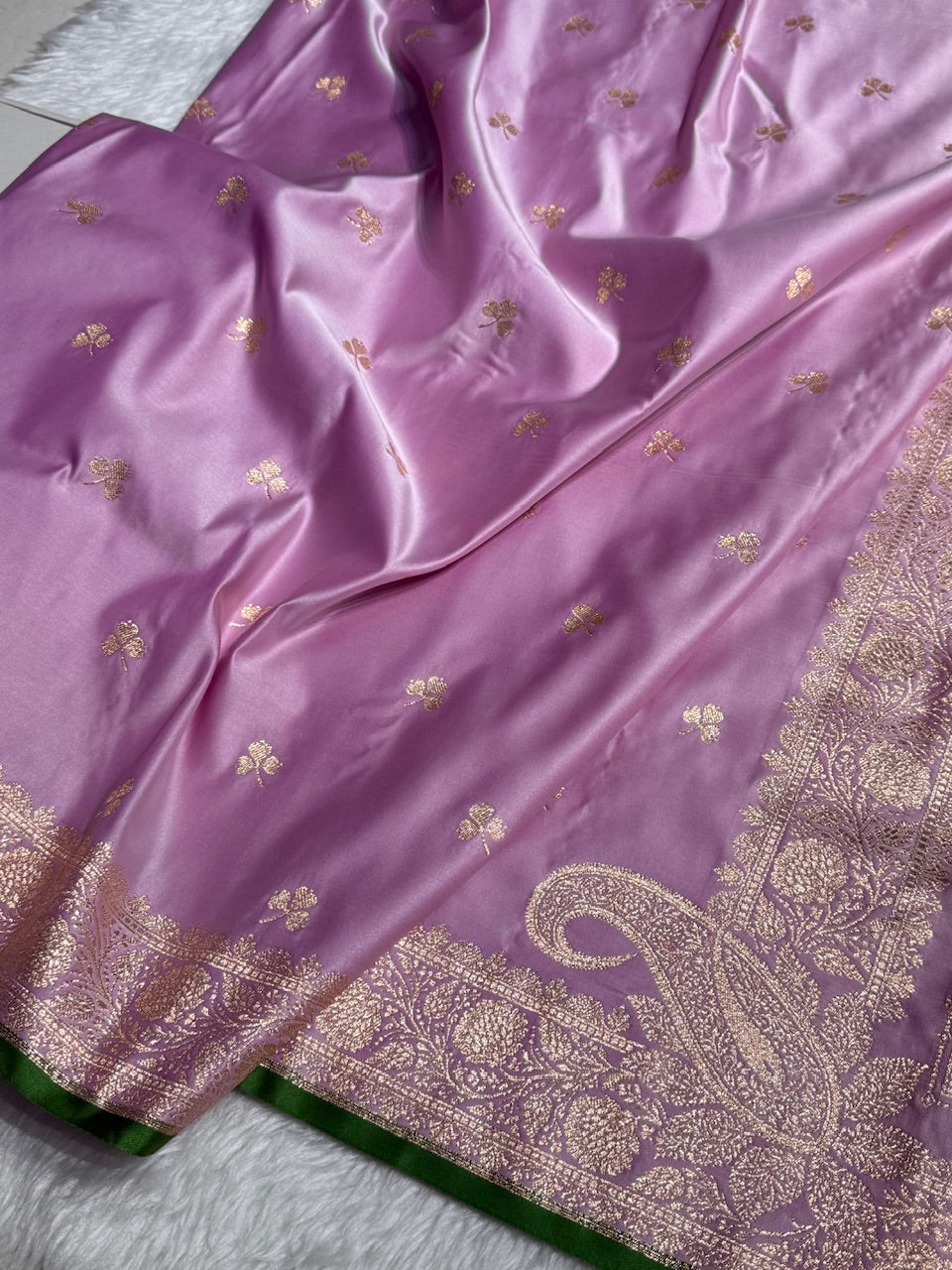 Lavender Booti Katan Silk Saree