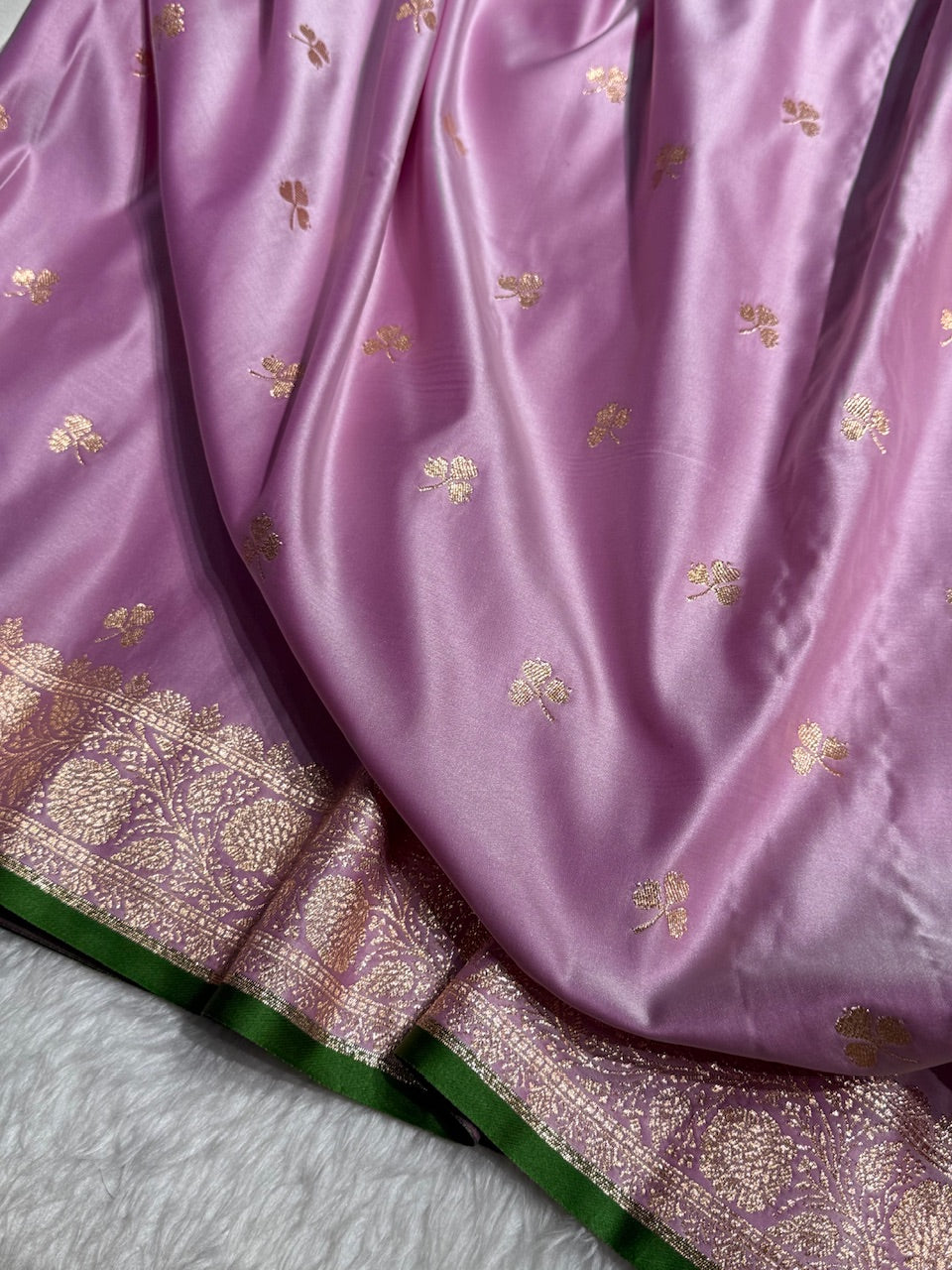 Lavender Booti Katan Silk Saree