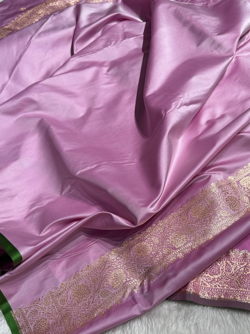 Lavender Booti Katan Silk Saree