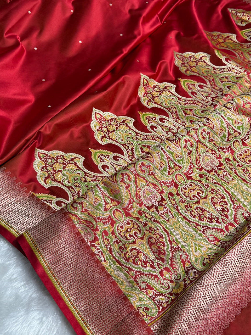 Red Booti Pattern Satin Katan Silk Saree SK56