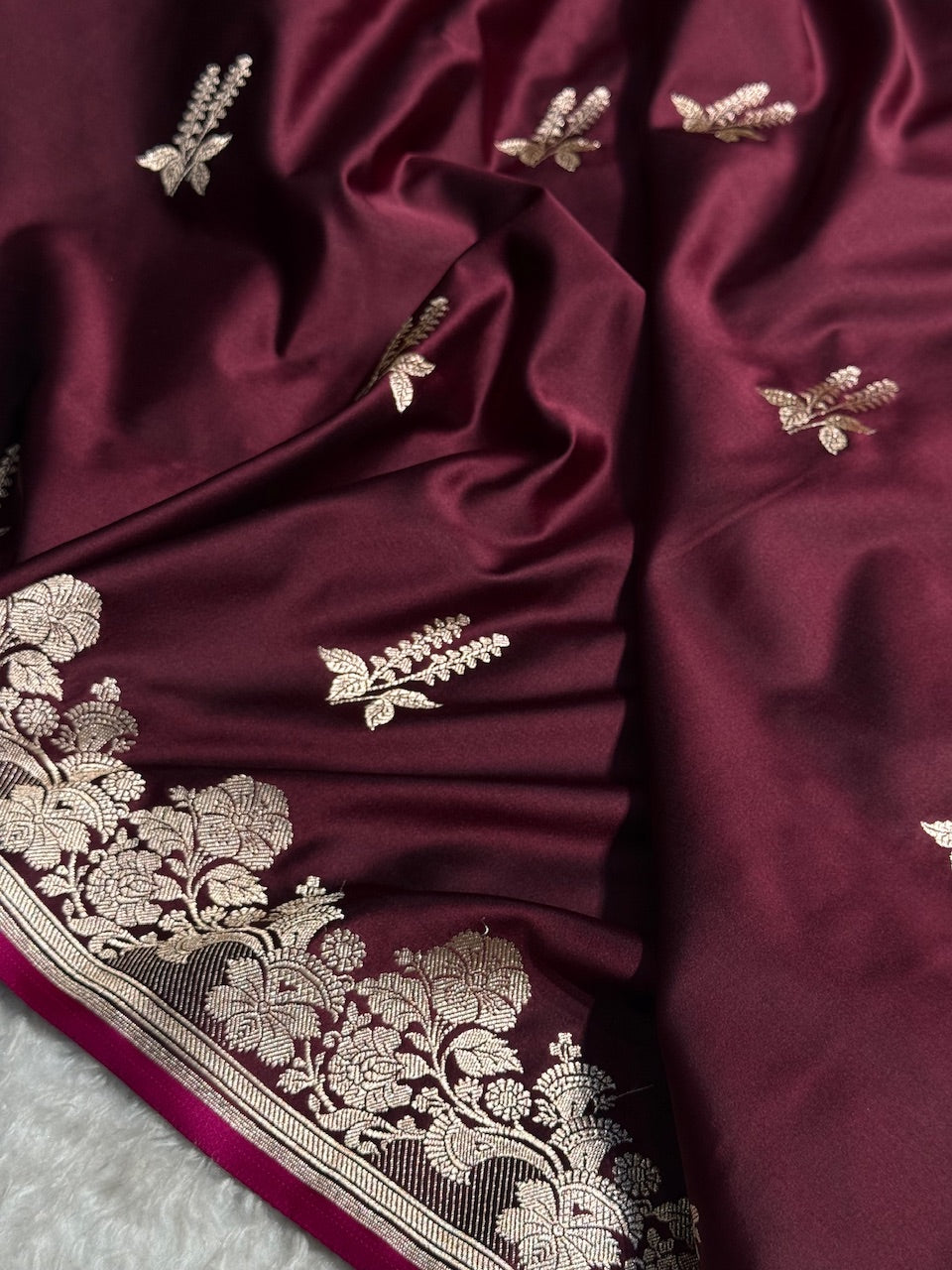 Dark Wine Floral Boota Mashru Silk Saree