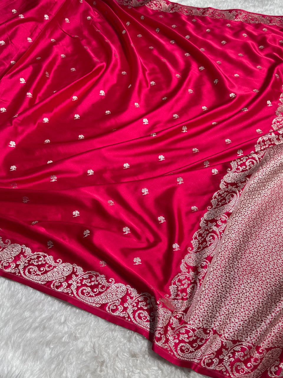 Kairi Border Rani Mashru Silk Saree