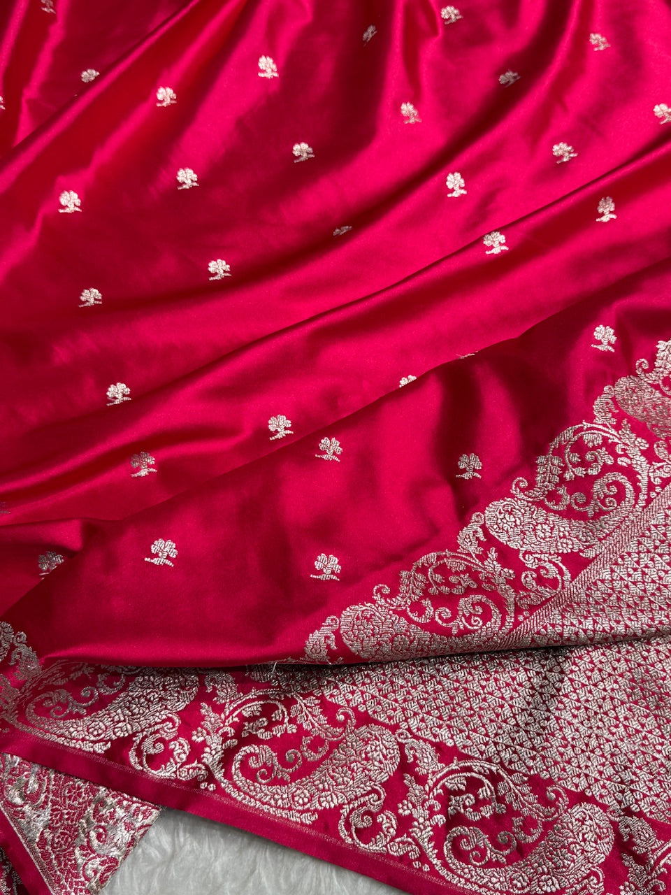 Kairi Border Rani Mashru Silk Saree