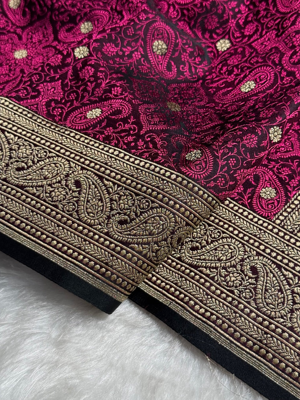 Wine Tanchoi Booti Katan Silk Saree SKTM-08