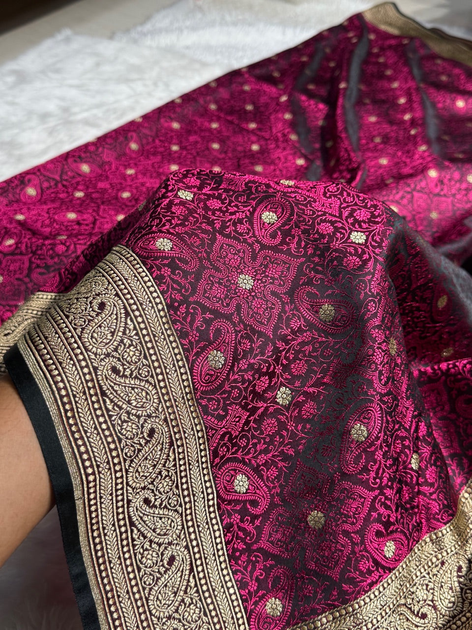 Wine Tanchoi Booti Katan Silk Saree SKTM-08