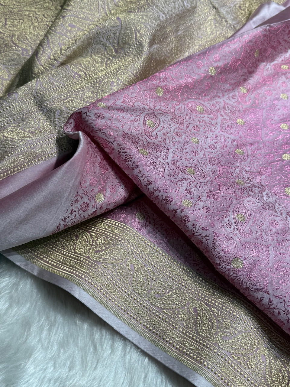 Lavender Tanchoi Booti Katan Silk Saree SKTM-08