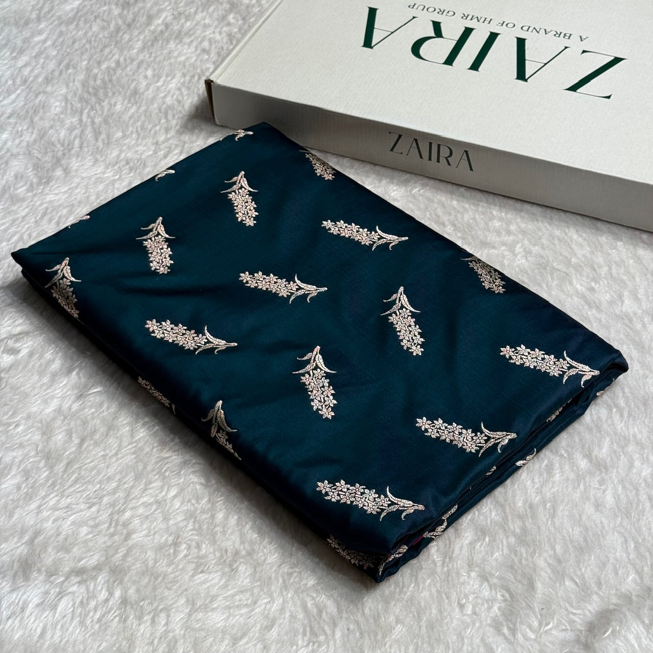 Dark Teal Unique Motif Mashru Silk Saree