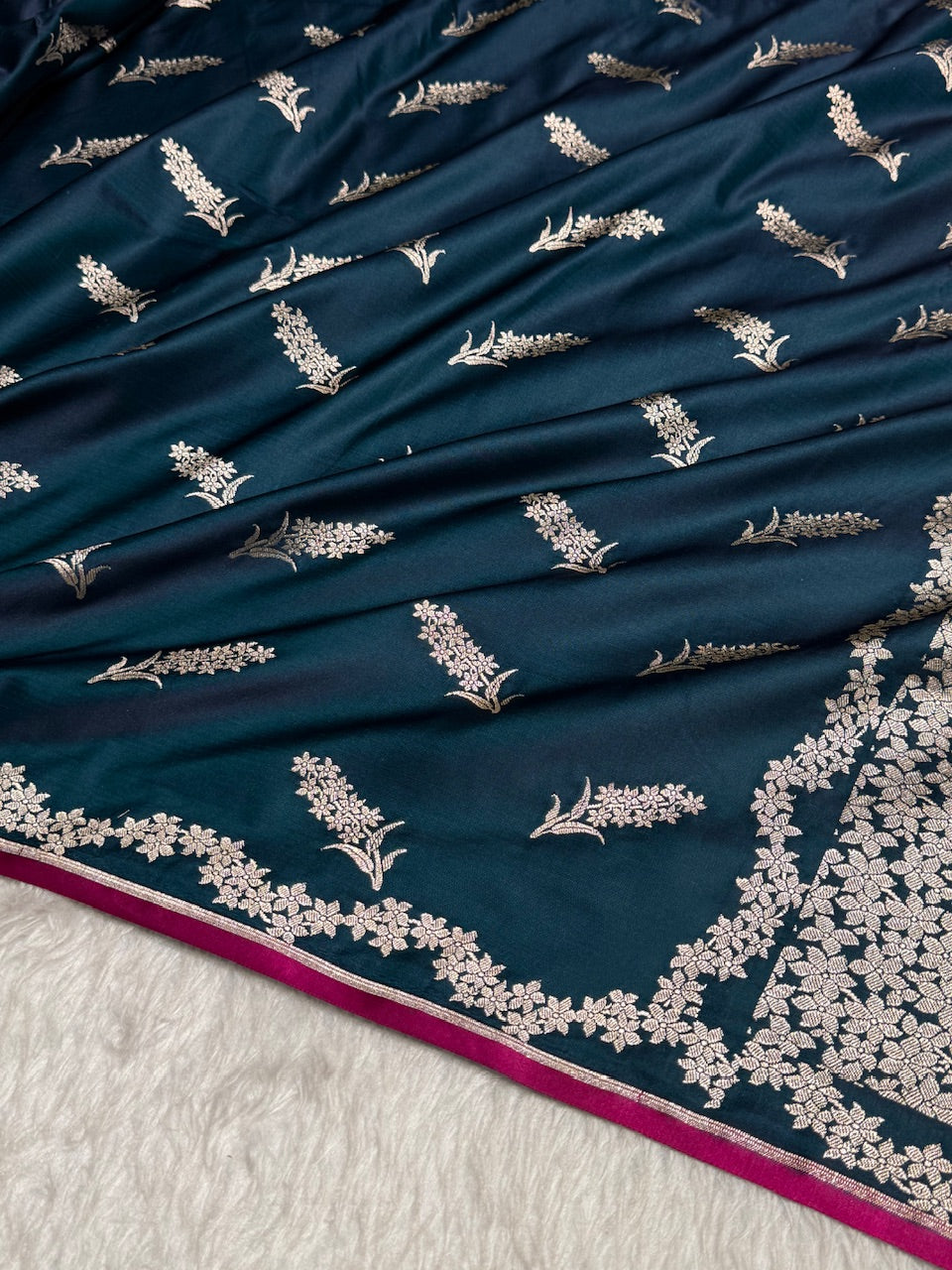 Dark Teal Unique Motif Mashru Silk Saree