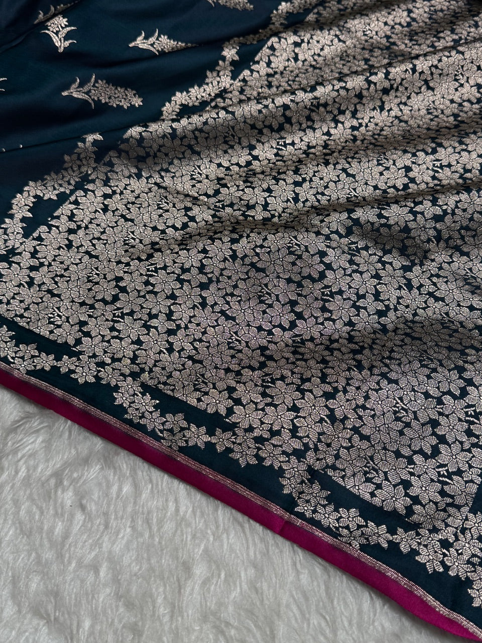 Dark Teal Unique Motif Mashru Silk Saree