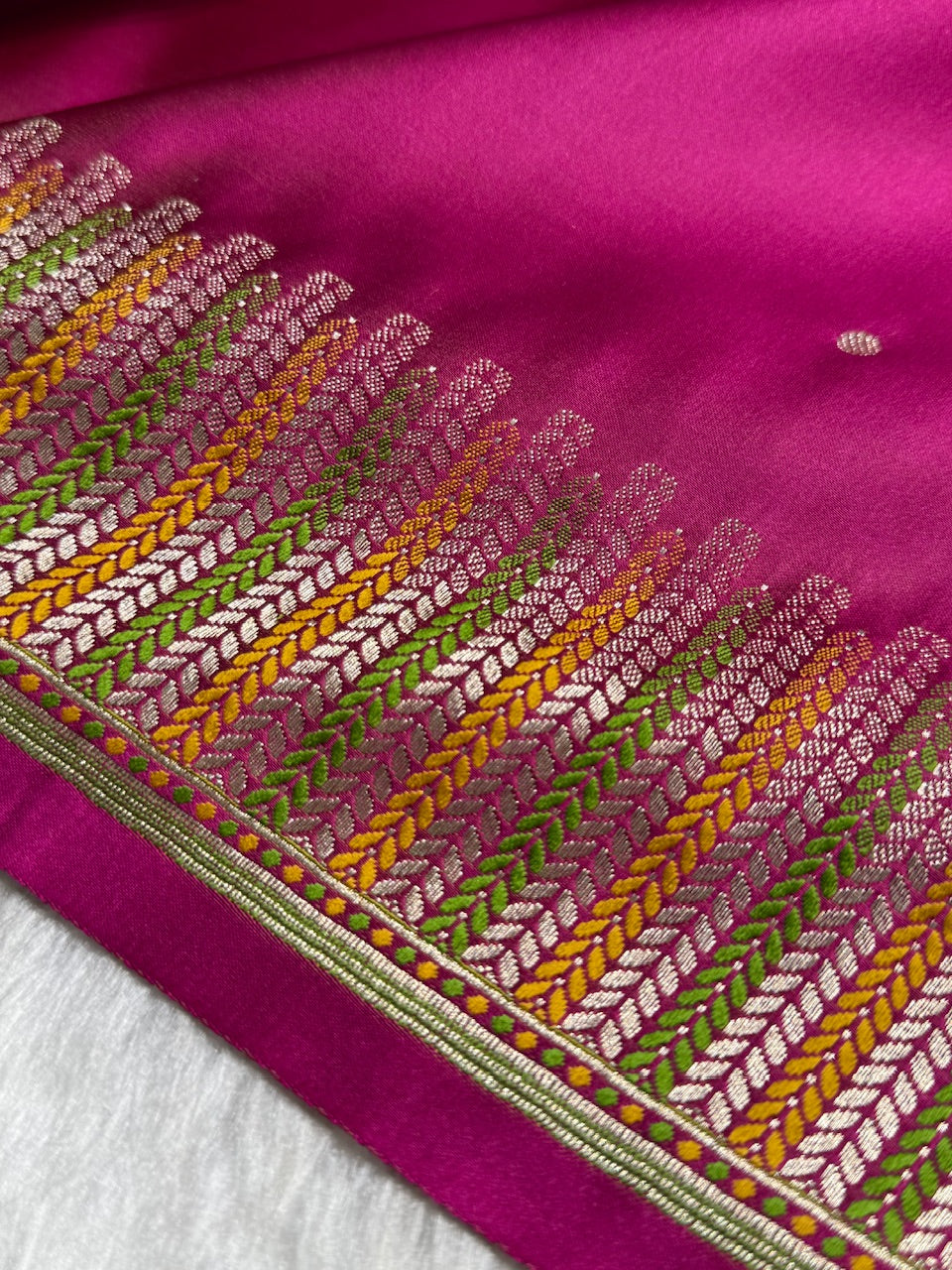 Rani Booti Pattern Satin Katan Silk Saree SK56