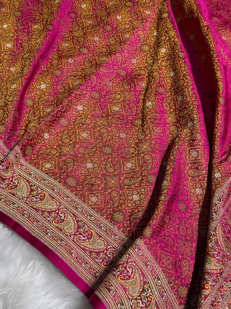 Rani Jamawar Tanchoi Jaal Katan Silk Saree SKTM-19