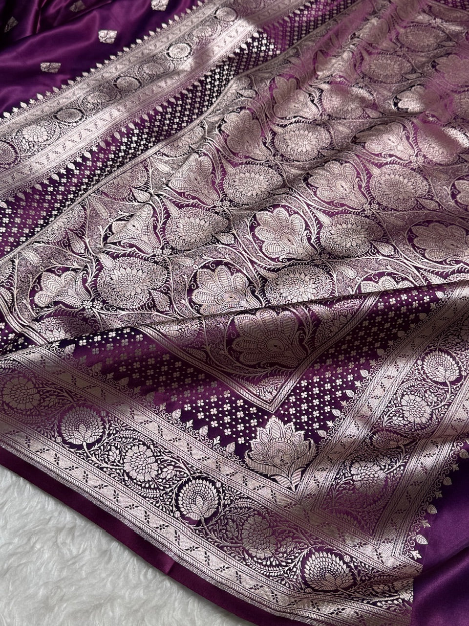 Purple Banarasi Booti Katan Silk Saree