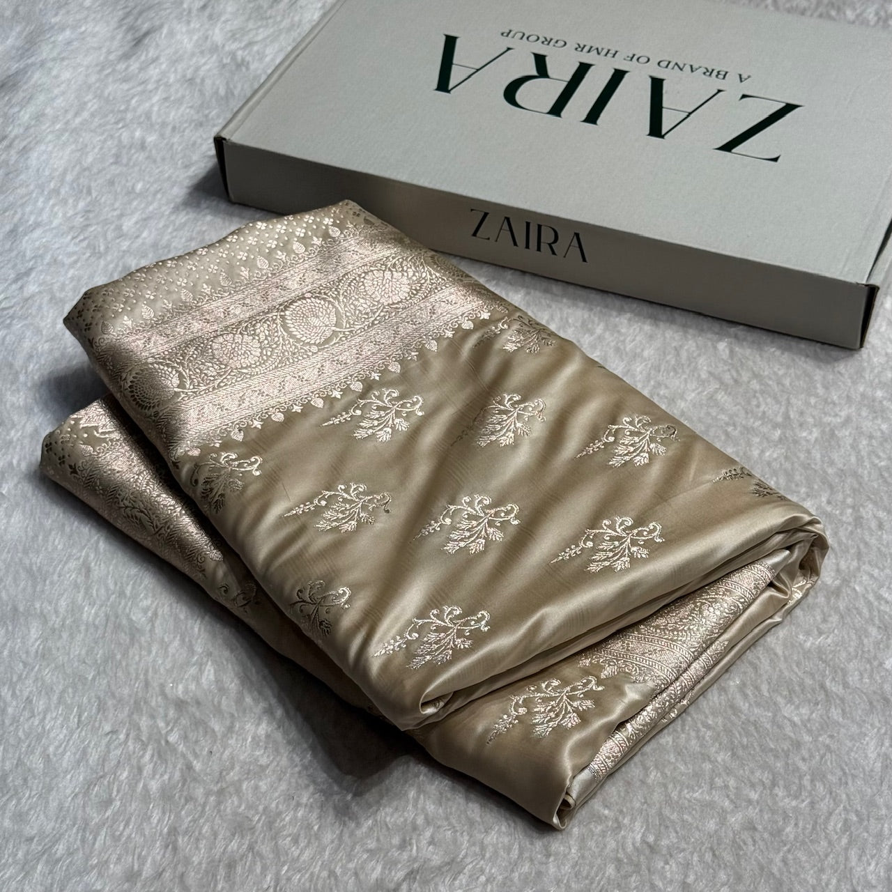 Premium Tusser Banarasi Booti Katan Silk Saree