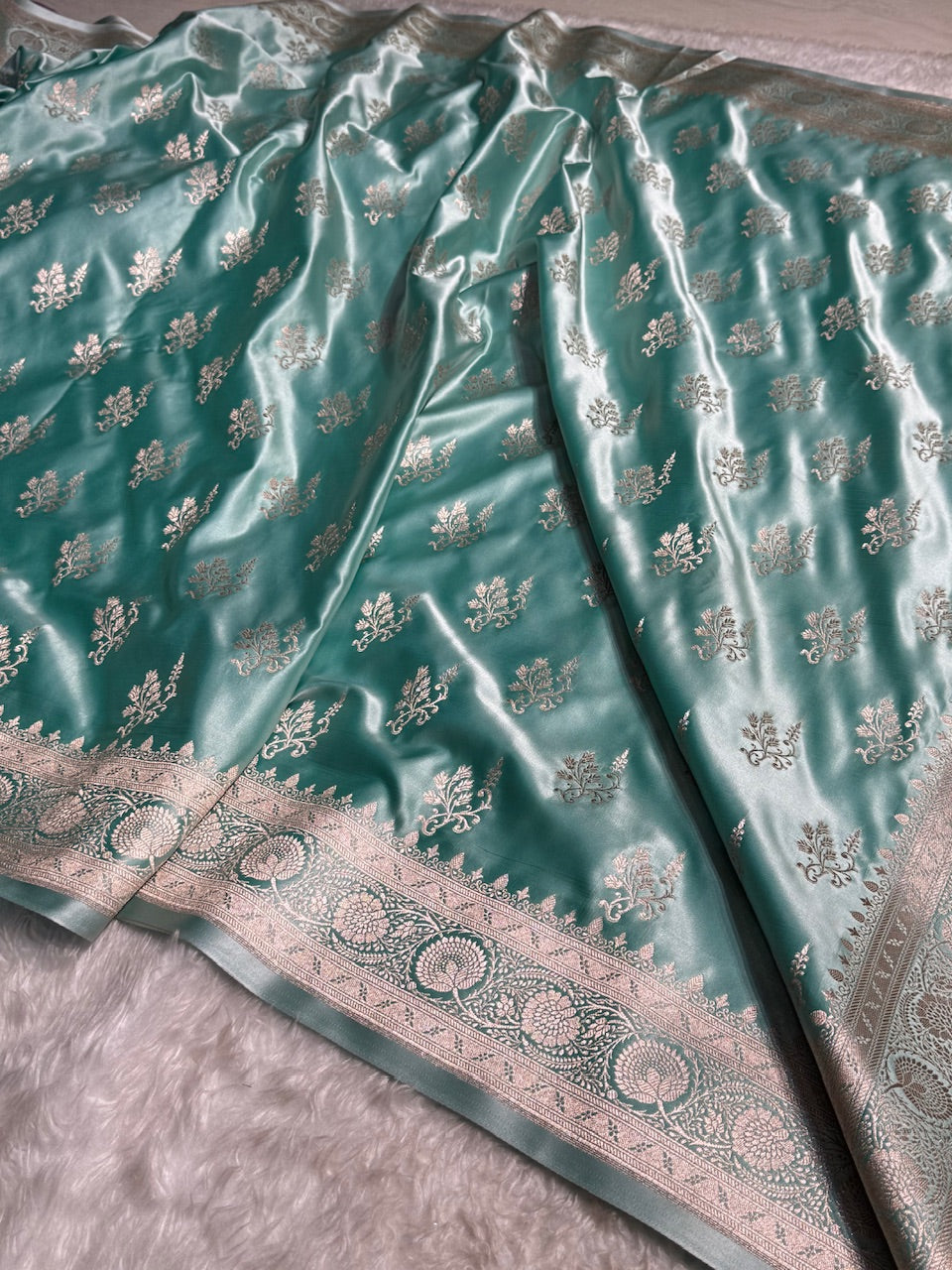 Premium Turquoise Blue Banarasi Booti Katan Silk Saree