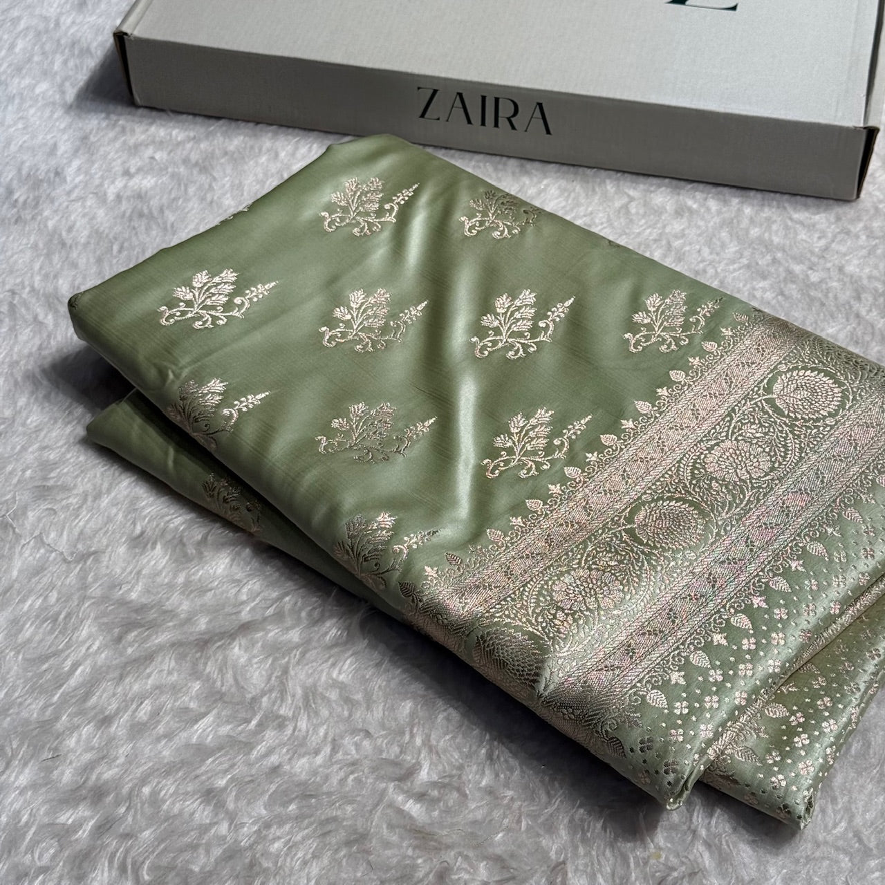 Premium Pista Banarasi Booti Katan Silk Saree