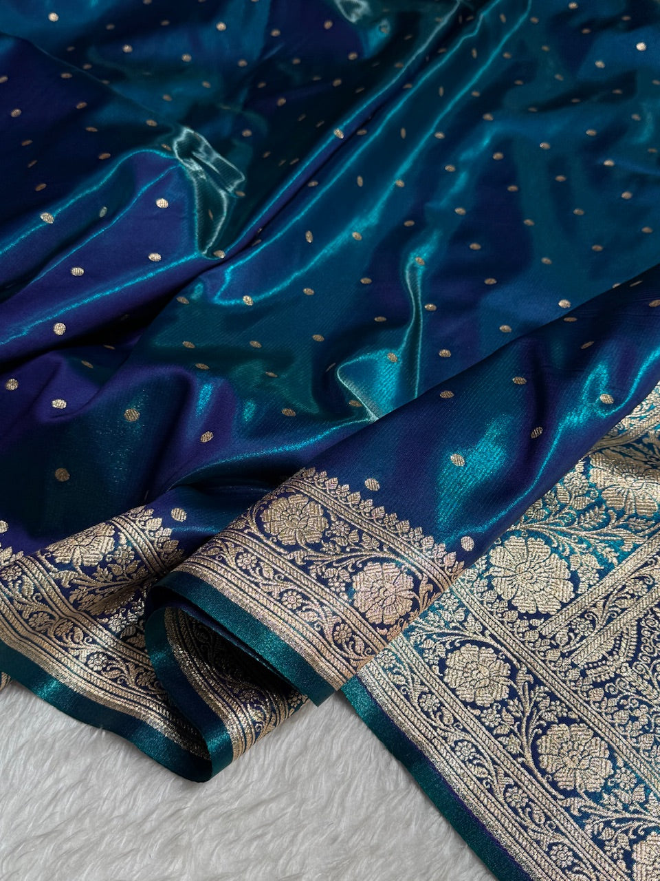Satin Silk Dot Booti in Teal / Peacock Shades SS08