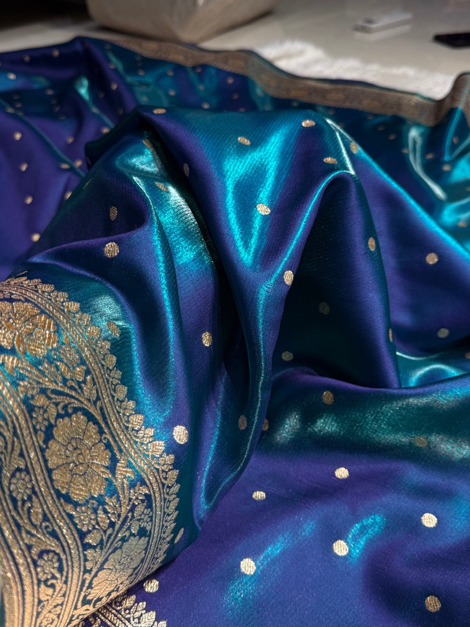 Satin Silk Dot Booti in Teal / Peacock Shades SS08