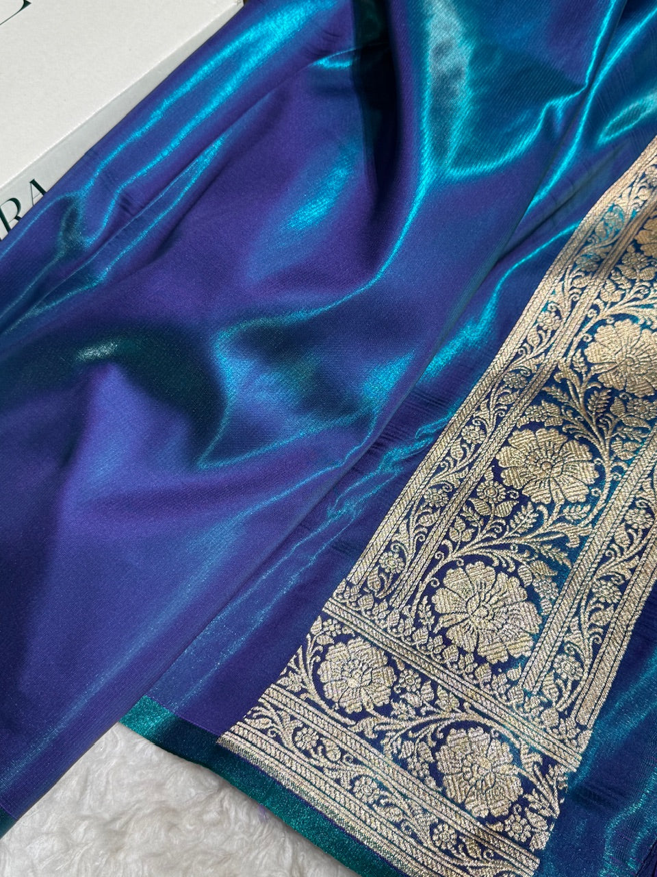 Satin Silk Dot Booti in Teal / Peacock Shades SS08