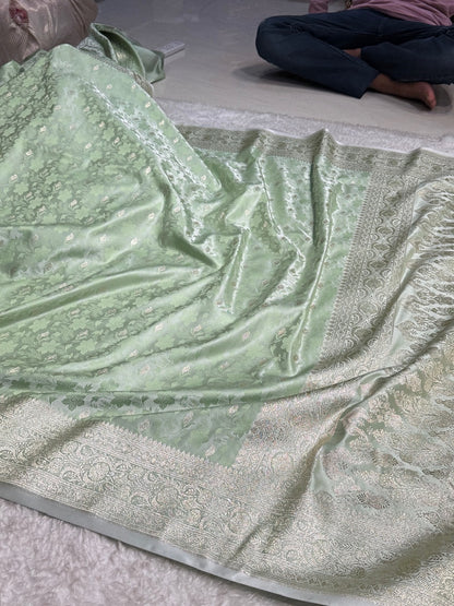 Light Pista Tanchoi Satin Katan Silk Saree SKTM-03
