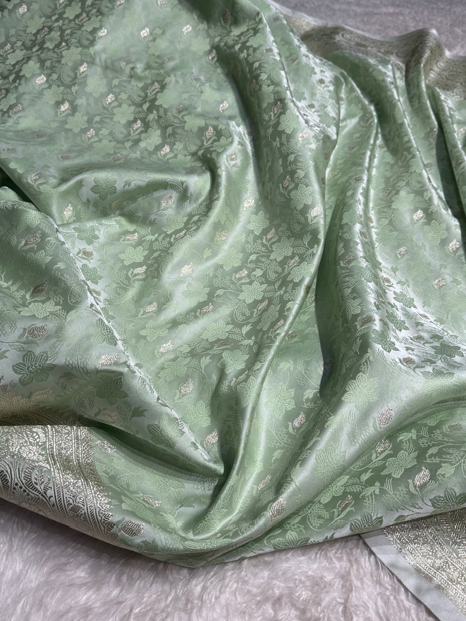 Light Pista Tanchoi Satin Katan Silk Saree SKTM-03