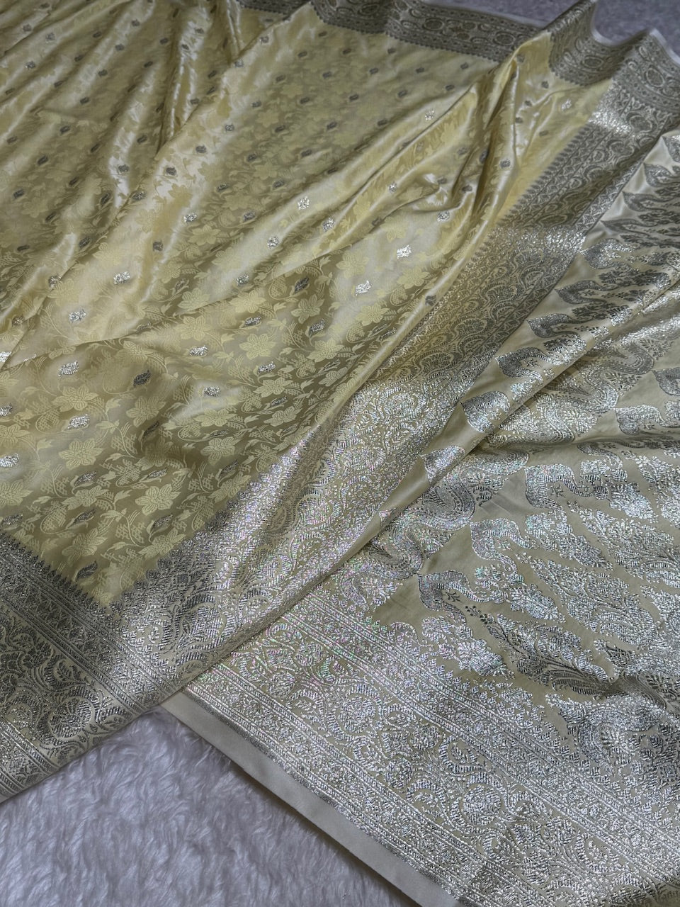 Light Yellow Tanchoi Satin Katan Silk Saree SKTM-03