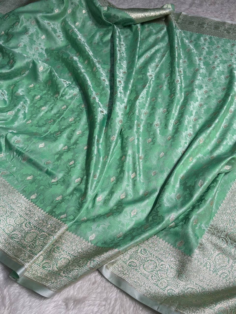 Sea Green Tanchoi Satin Katan Silk Saree SKTM-03