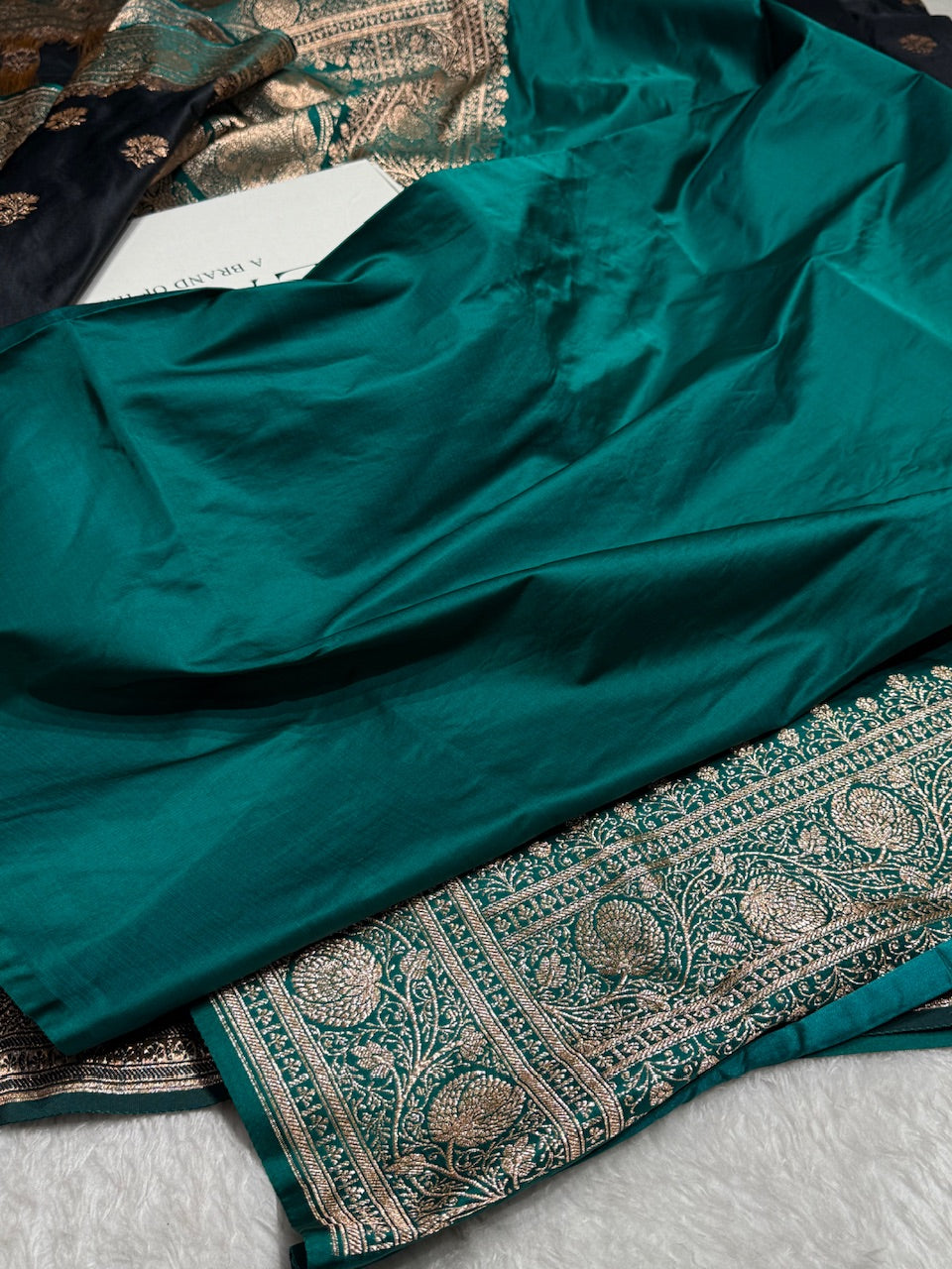 Black - Rama Banarasi Boota Katan Silk Saree